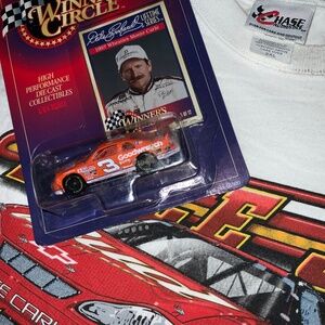 Dale Earnhardt Jr. 2XL White T-shirt